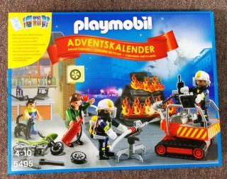 Playmobil #5495 Advent Calendar : Fire Fighters