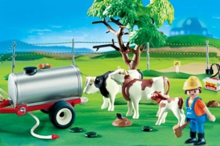 Playmobil #4494 - Cow Pasture