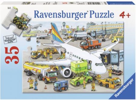 Ravensburger 35 pcs Puzzle - Busy Airport