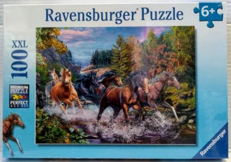 Ravensburger 100 pcs Puzzle - Rushing River Horses
